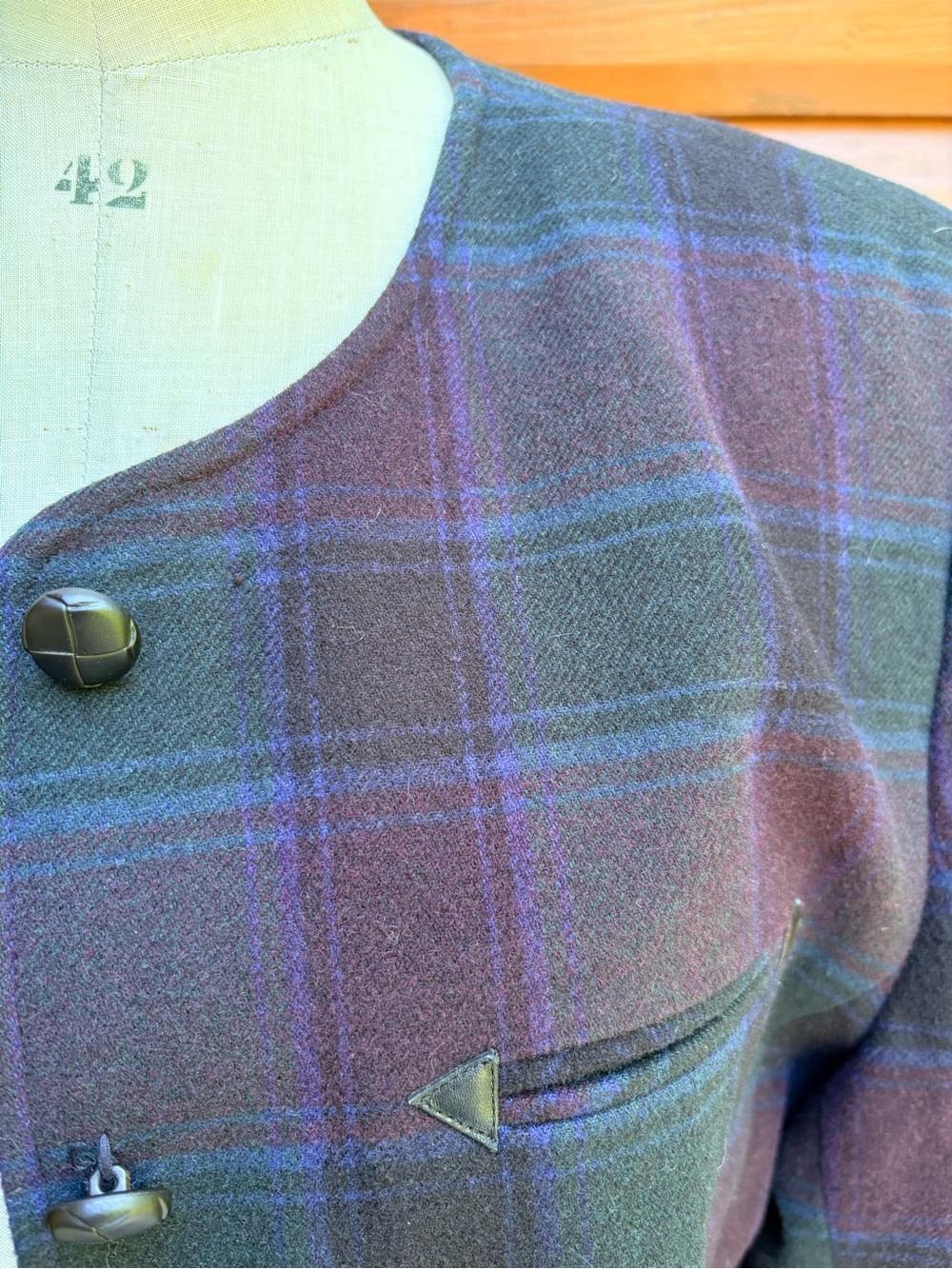 Vero Moda Wool-Blend Jacket with Removable Collar - Picture 5 of 13